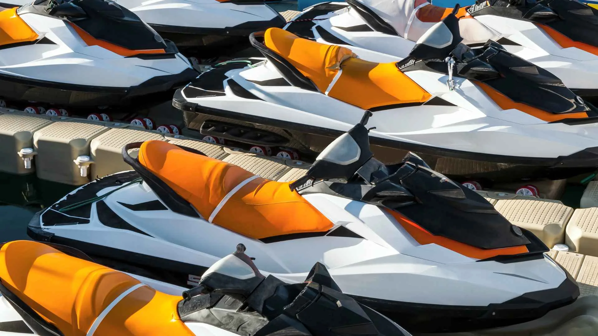 Is It Hard to Drive a Jet Ski? Beginners Step-By-Step Guide is it hard to drive jet ski