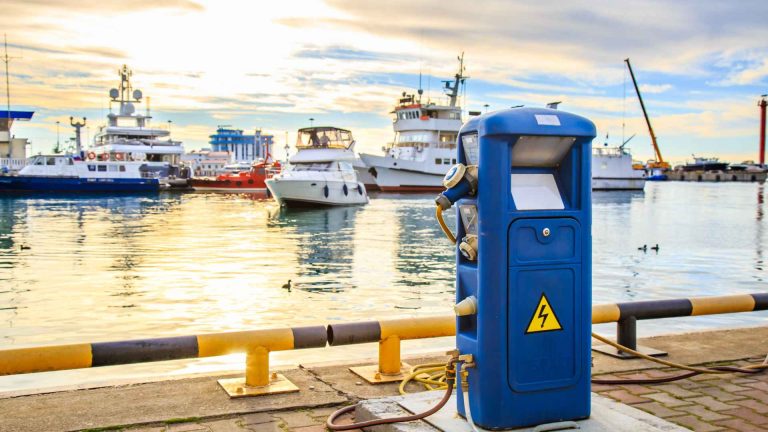 How Long Does It Take to Charge a Boat Battery: Facts Guide