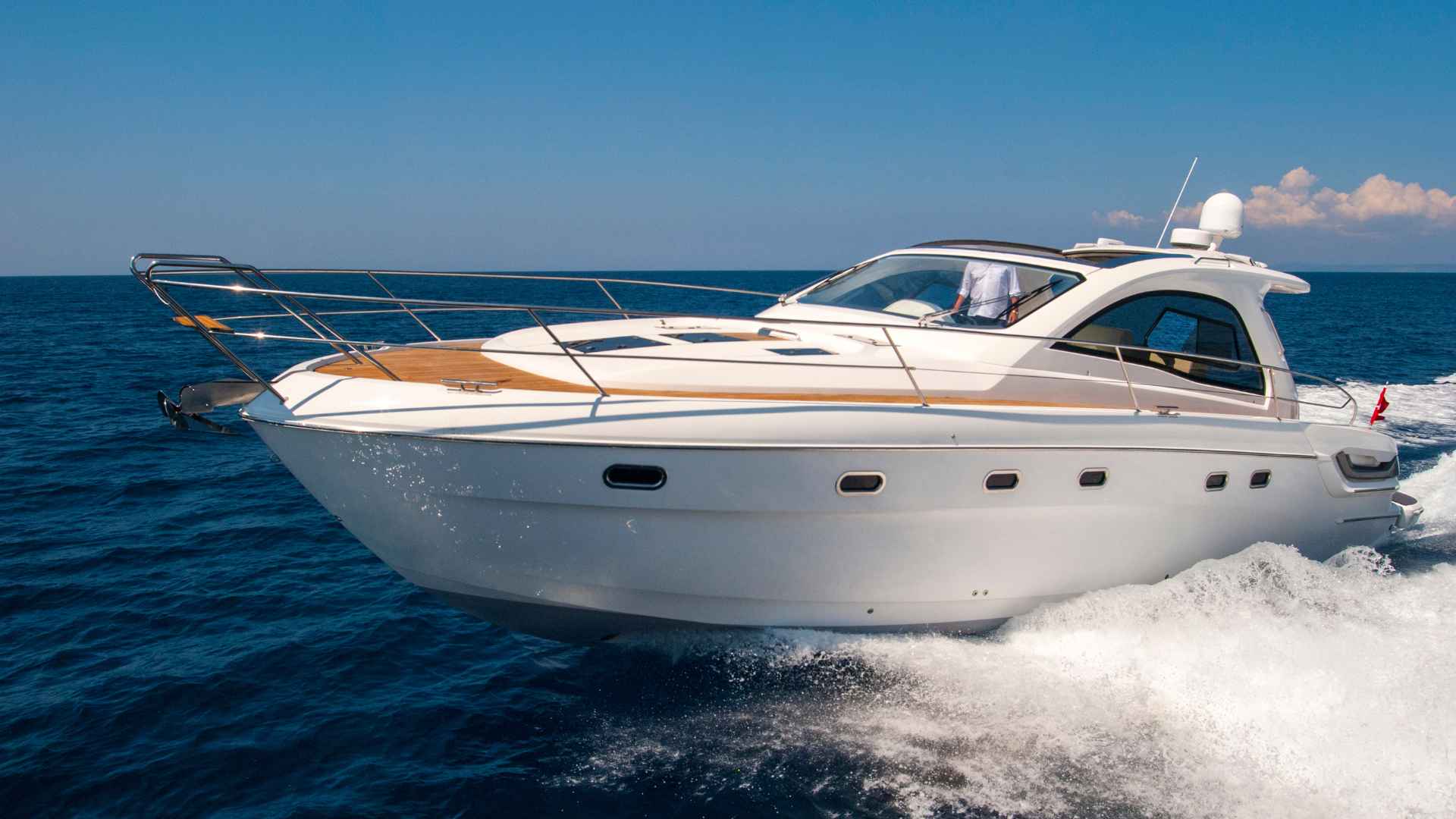 How Much Does a Boat Cost to Own: 5 Key Factors to Consider