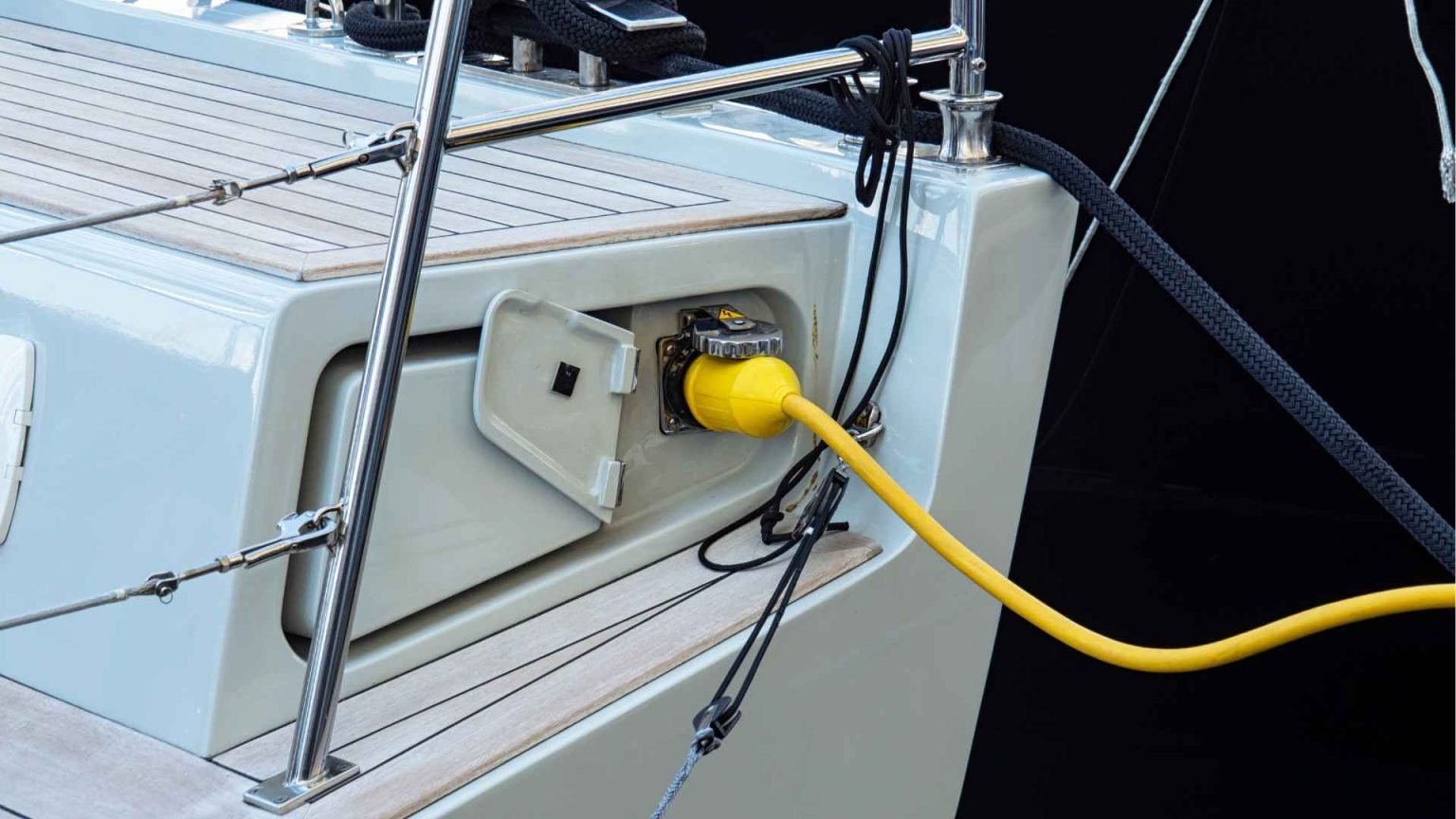 How Does Electricity Work on Boats? Marine Power Guide