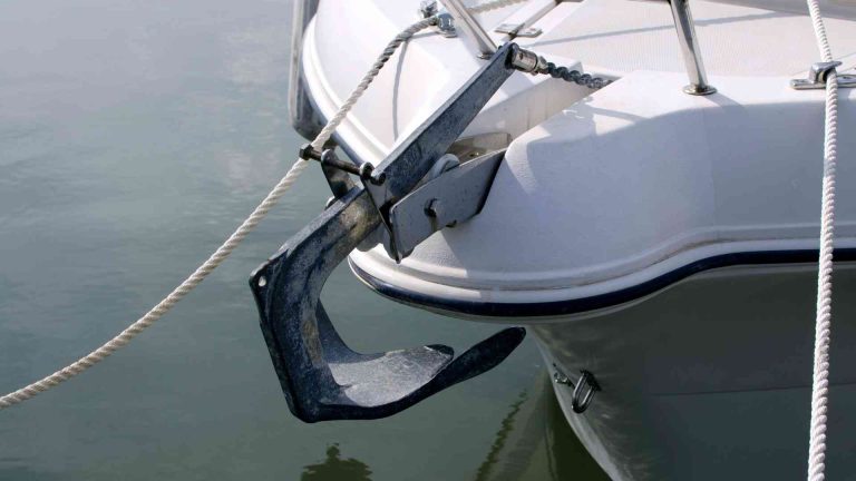 7 Types of Boat Anchors and Their Suitable Uses