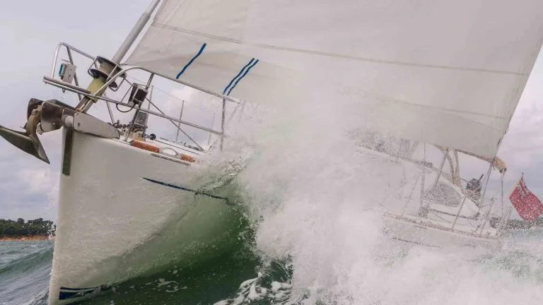 Marine Safety Tips During Rough Sea Conditions
