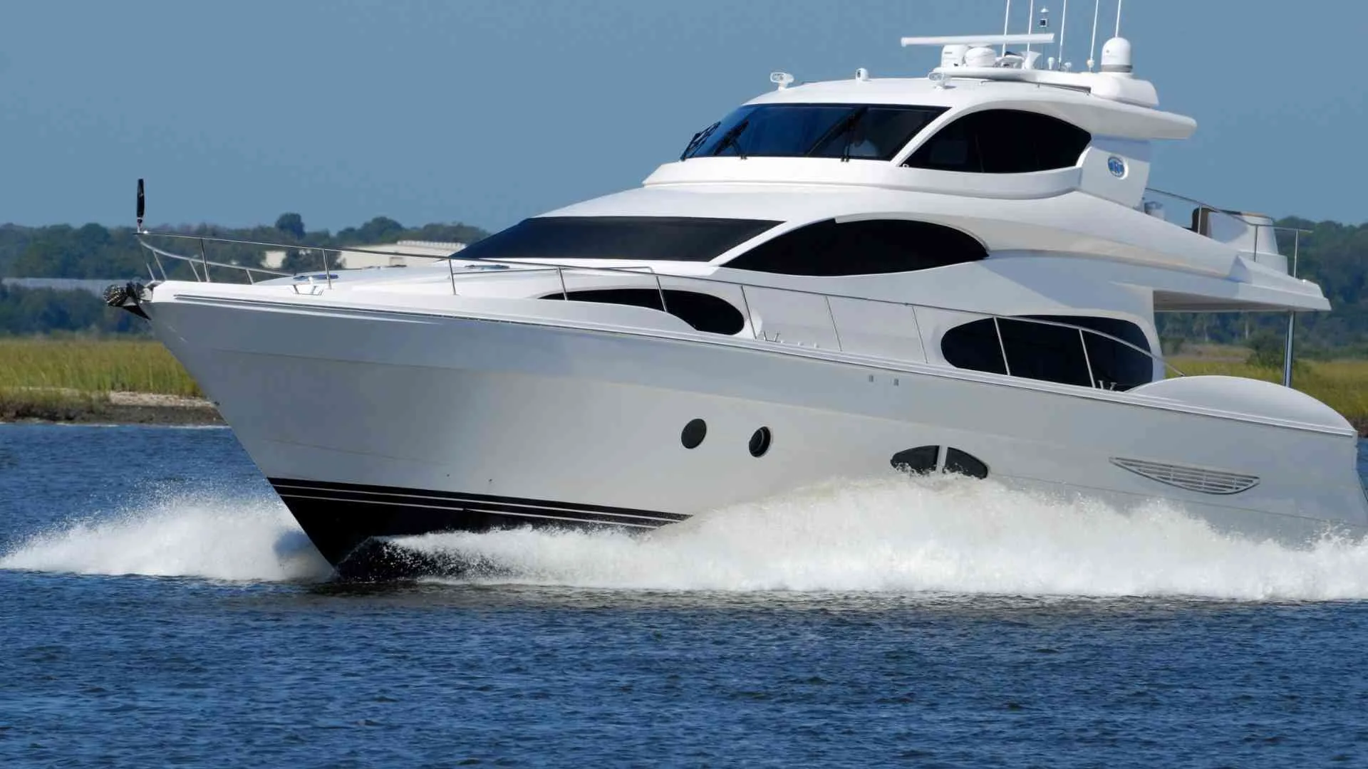 How can I troubleshoot issues with my boat_s electrical system