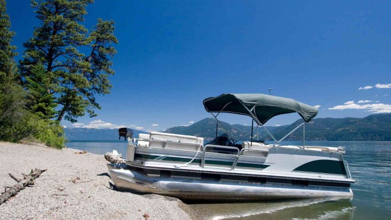 Pontoon Boat with Inboard Motor: Pros and Cons