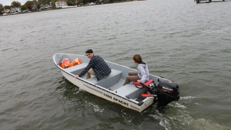 What Does EFI Mean on a Boat Motor?