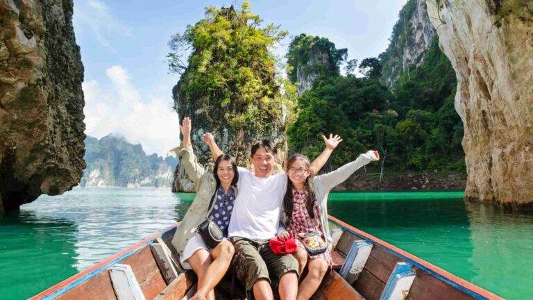 A Guide to Private Boat Tours in Thailand