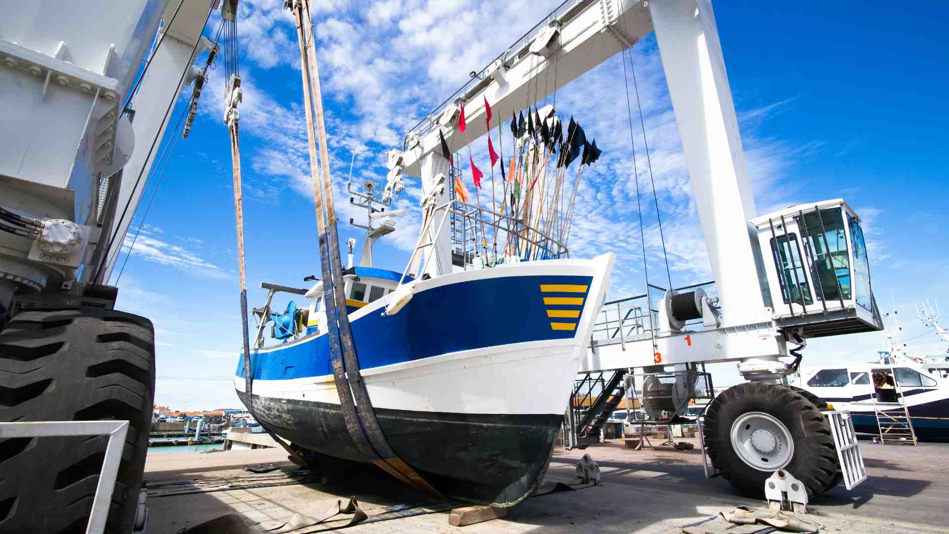 Discover the Benefits of Boat Lifts in Middle Tennessee