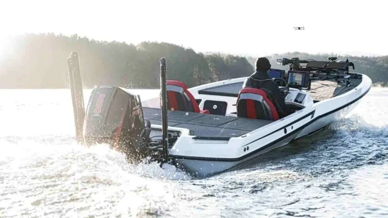 Bassmaster Bass Boats Review
