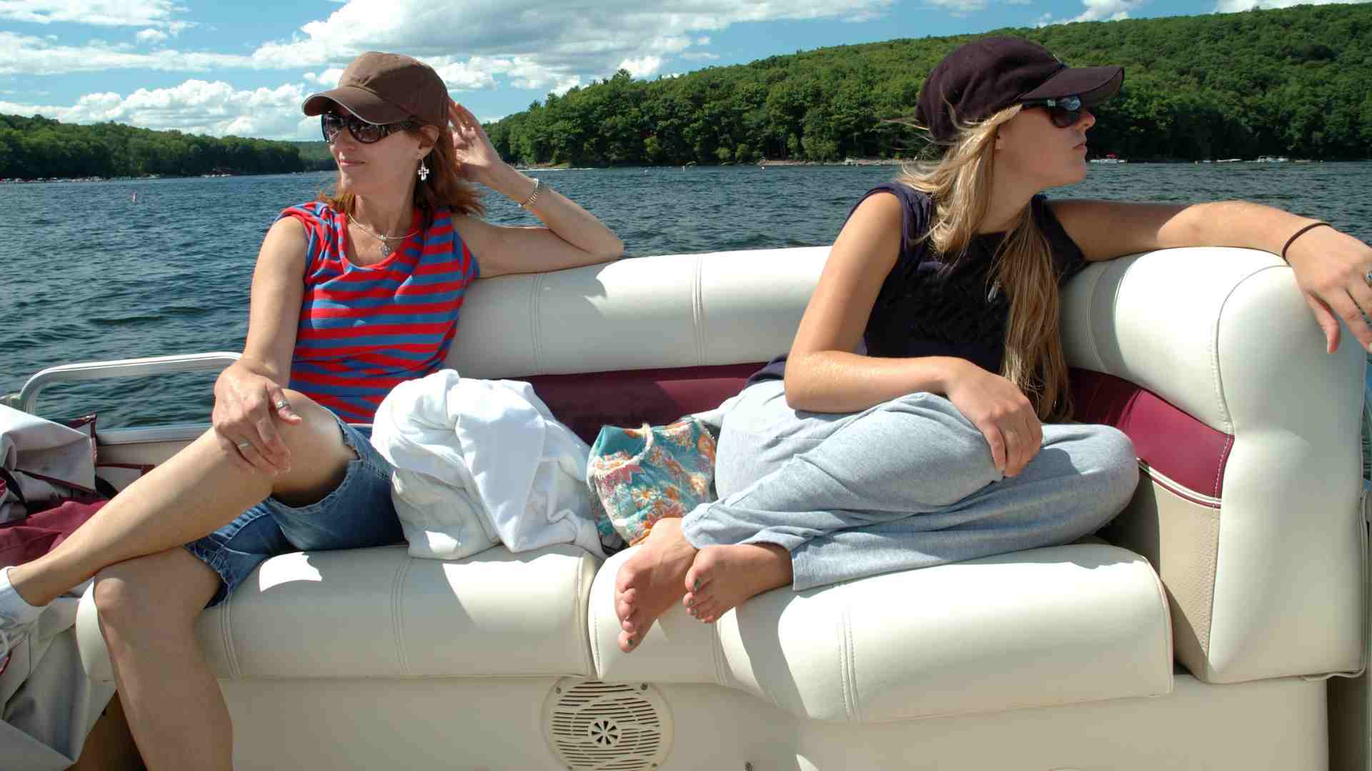 Best Boat Hats: Setting Sail in Style Guide
