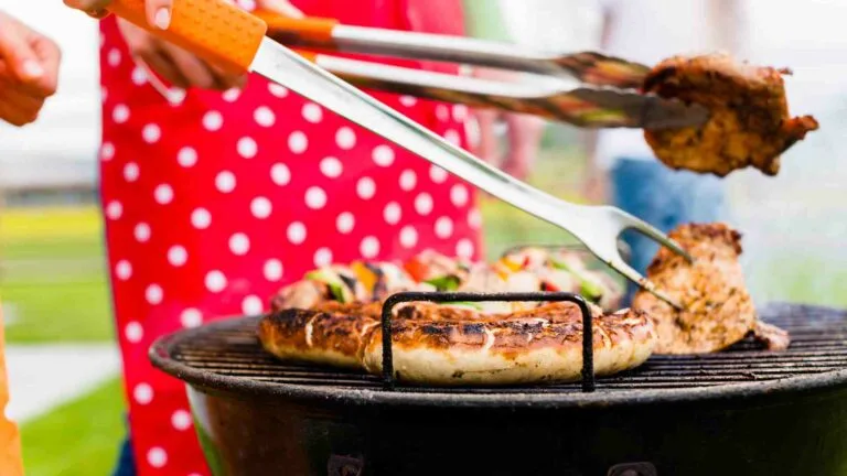 Sizzle on the Water: The Ultimate Guide to Boating BBQs