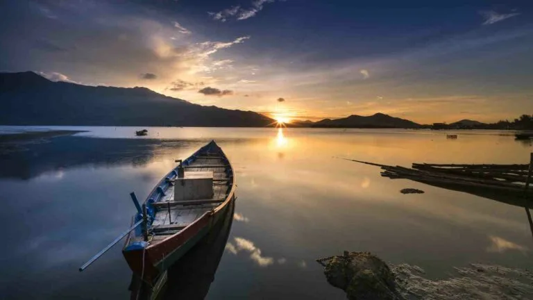 Boat Storage Ideas: 10 Ways to Stay Organized Onboard