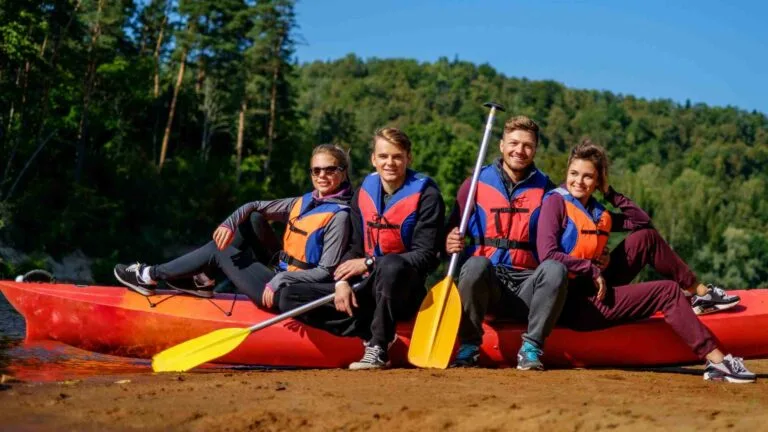 Boating Jokes: Anchors Aweigh with Some Buoyancy-Lifting
