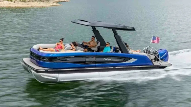 Pontoon & Tritoon boat models - Manitou
