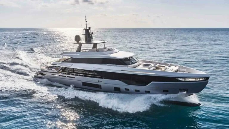 Azimut Boats for Sale: Buying Guide