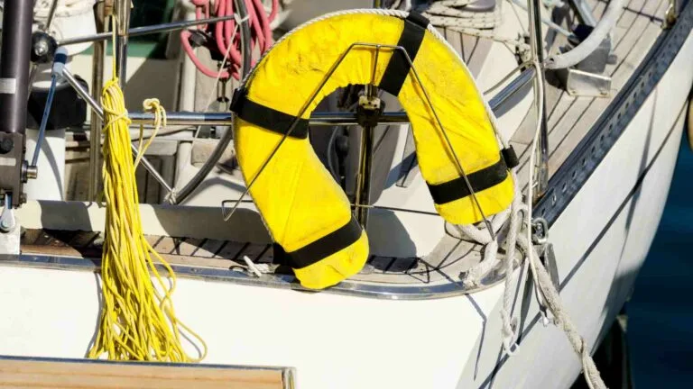 PFDs Boating: Your Guardian Angel on the Water