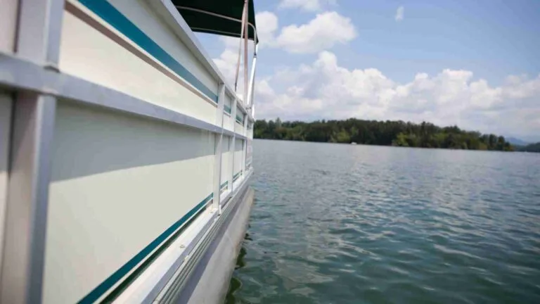A Guide to Coach Pontoons: Setting Sail in Style