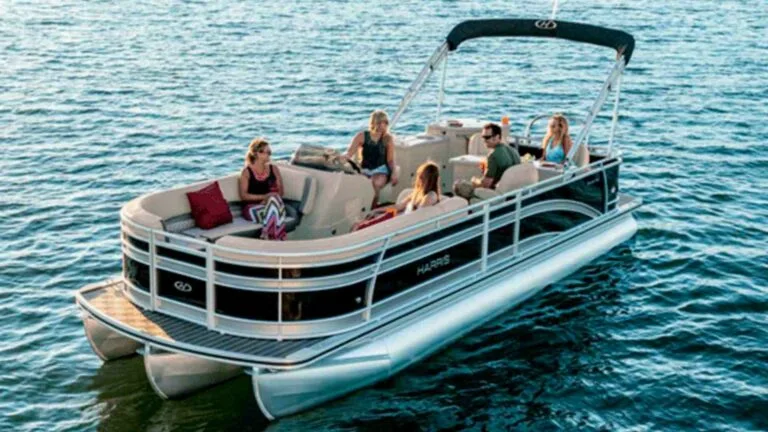 200hp Pontoon Boat: Powering Up Your Fun on the Water