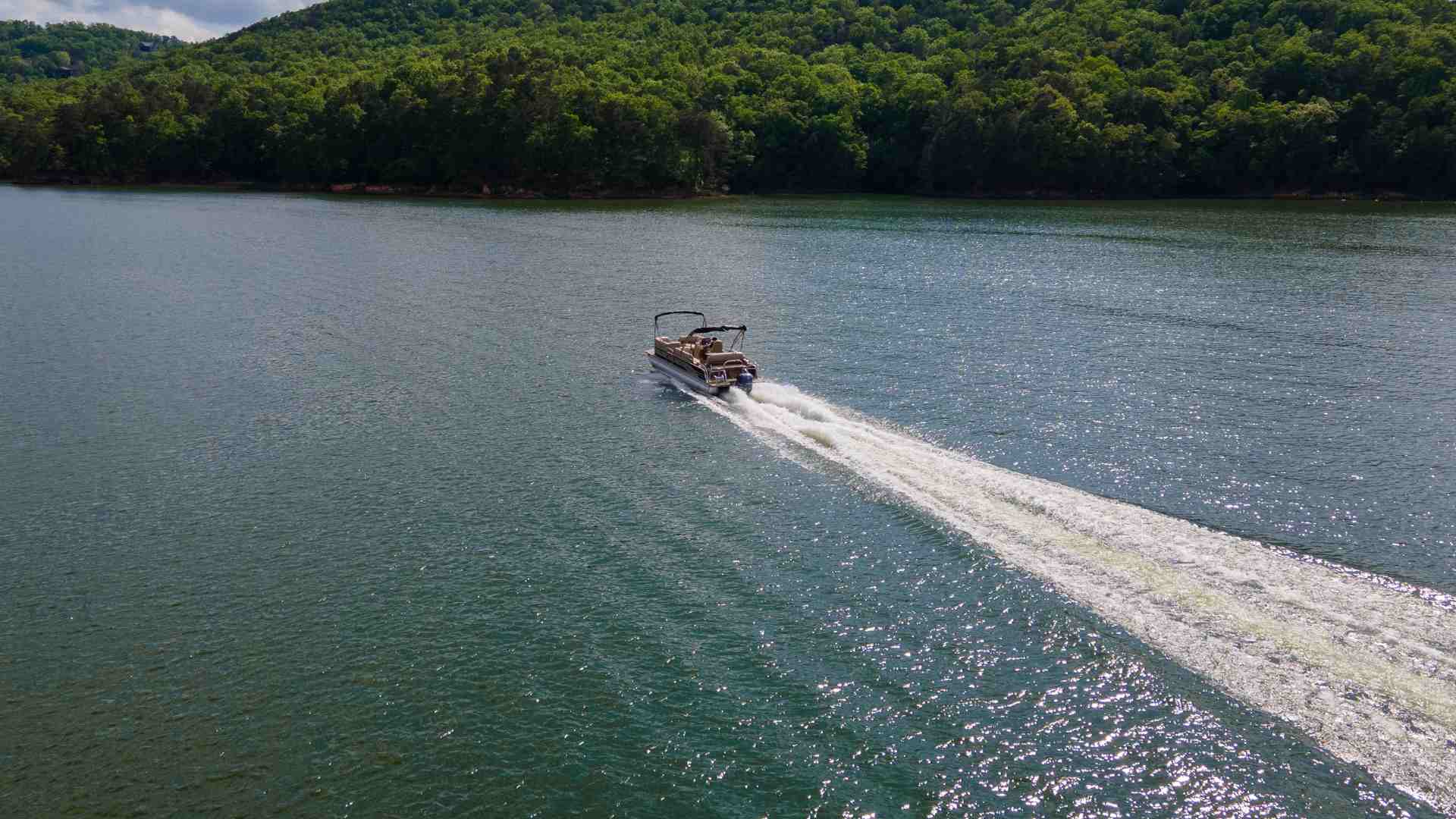 Best Pontoon Accessories to Maximize Your Fun on the Water