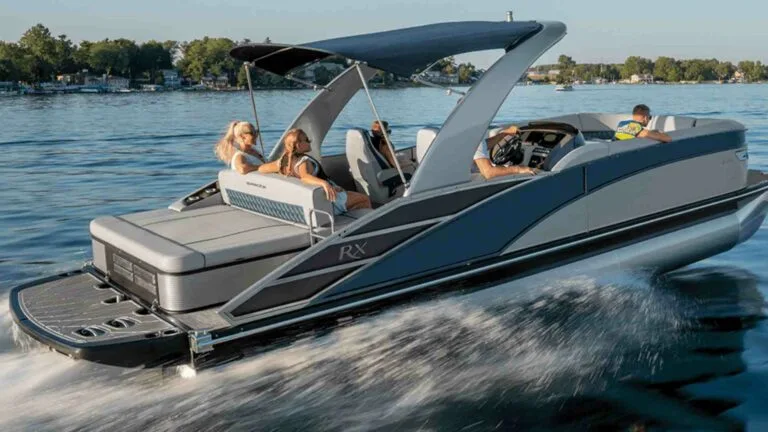 Pontoon Boats with Heads: The Convenience of Comfort