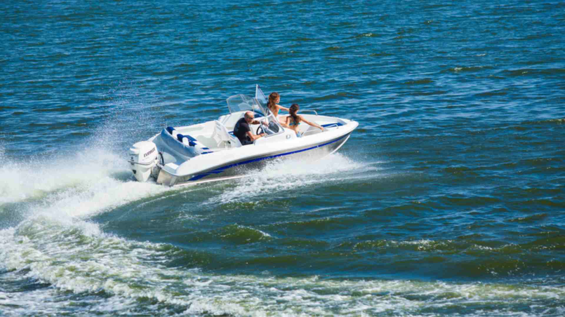 Boat Handling: 5 Ways to Improve Your Boating Skills