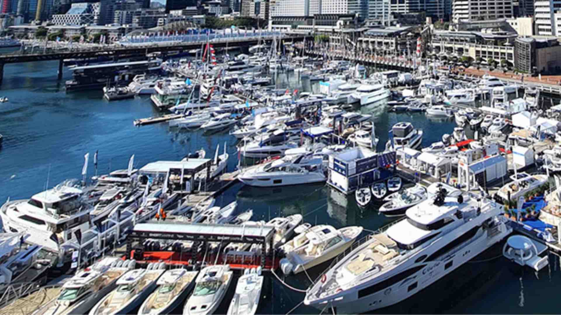 The Do's and Don'ts of Attending a Boat Show Etiquettes