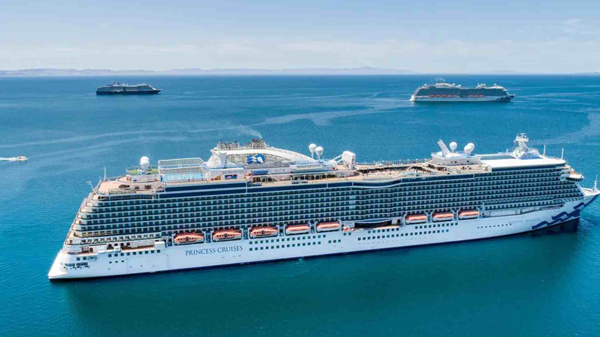 The Best Sailing Vacation Destinations in Fall USA