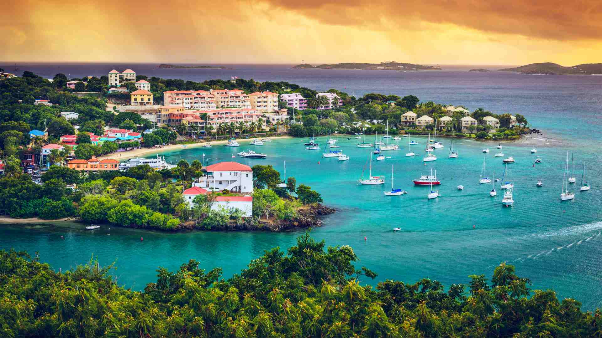 22 Beautiful Sailing Destinations for This Winter
