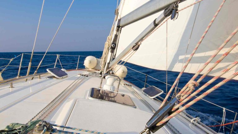 Sailboat Parts Explained: Illustrated Guide (with Diagrams)