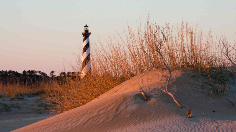 Sailing around Cape Hatteras (weather, tips & route)