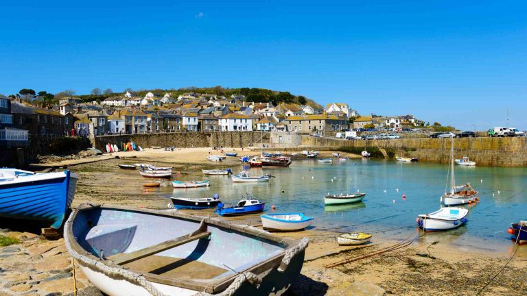 Sailing Guide: Cornwall to Isles of Scilly (Falmouth & Plymouth)