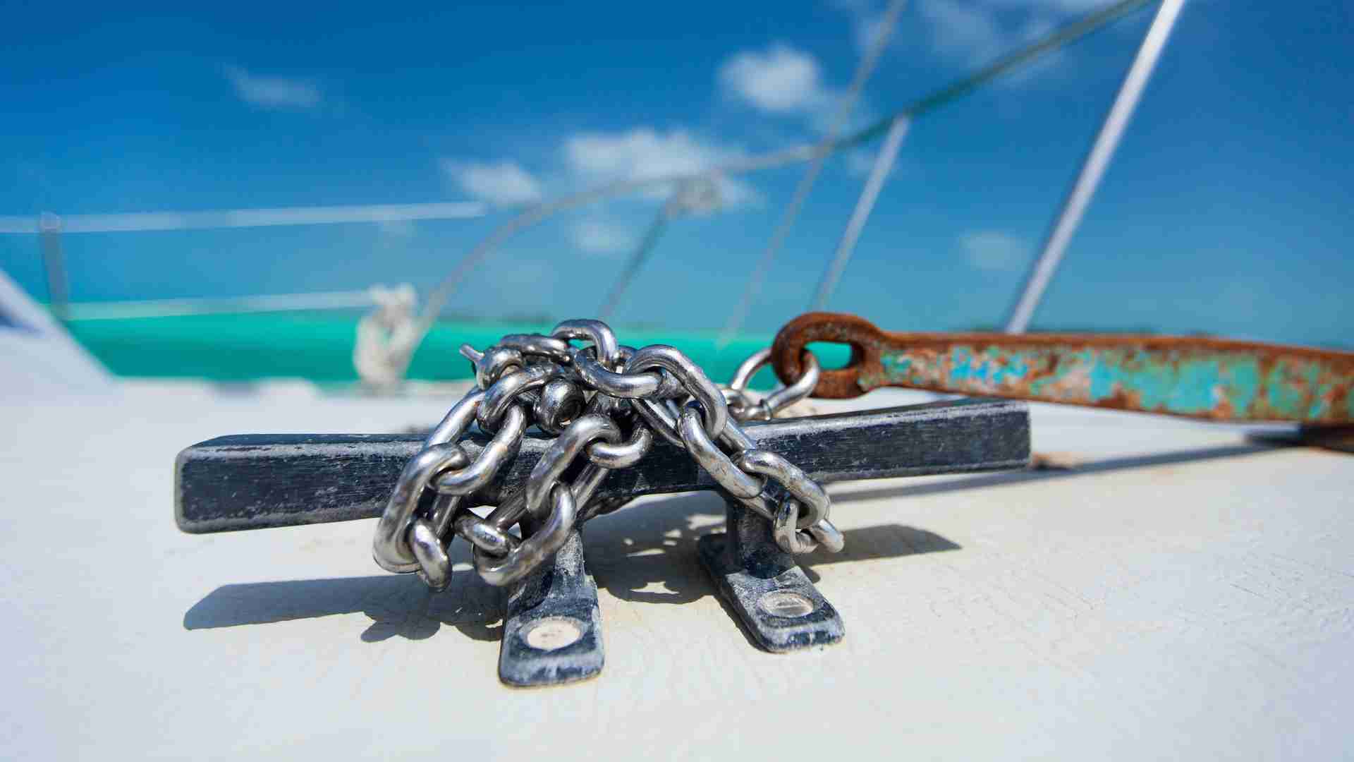 Essential Sailing Hardware for a Smooth Sailing Experience