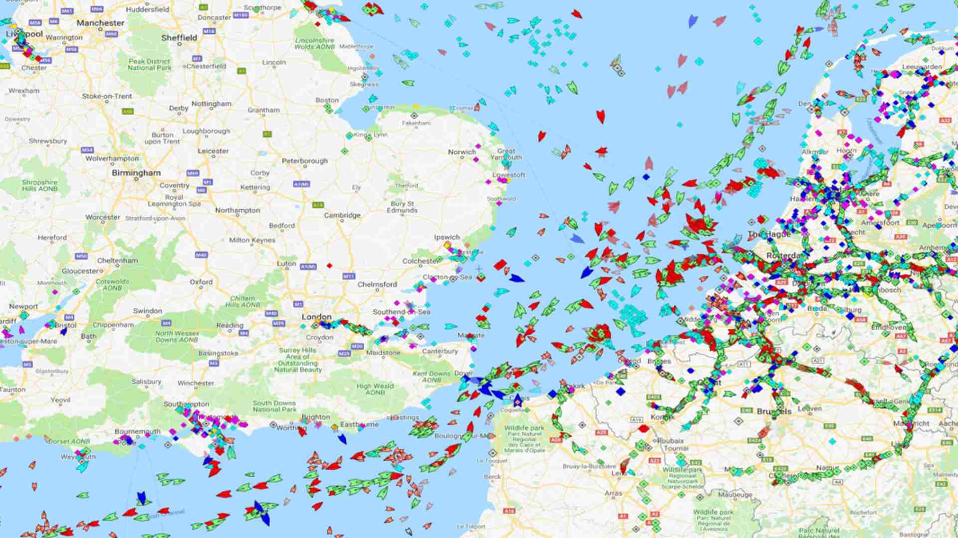 What should I subscribe to (Marine traffic or vessels finder)