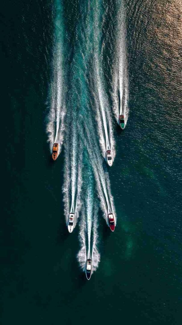 Boat Racing Photos 4K HD Wallpapers